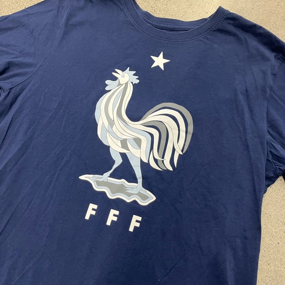 Nike France Soccer Tee Shirt Blue Size Large Men’s Slim Athletic Fit Logo - Picture 3 of 4